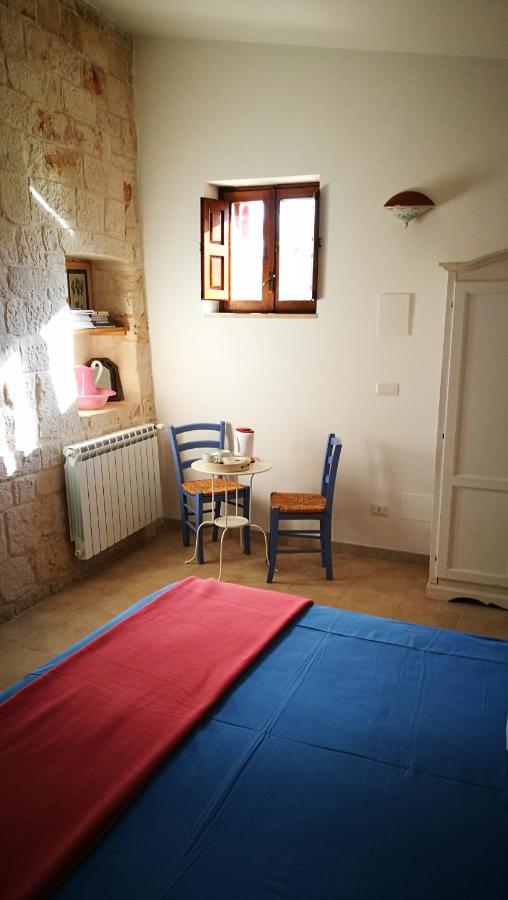 Le Radici Bed and Breakfast Monopoli Exteriör bild