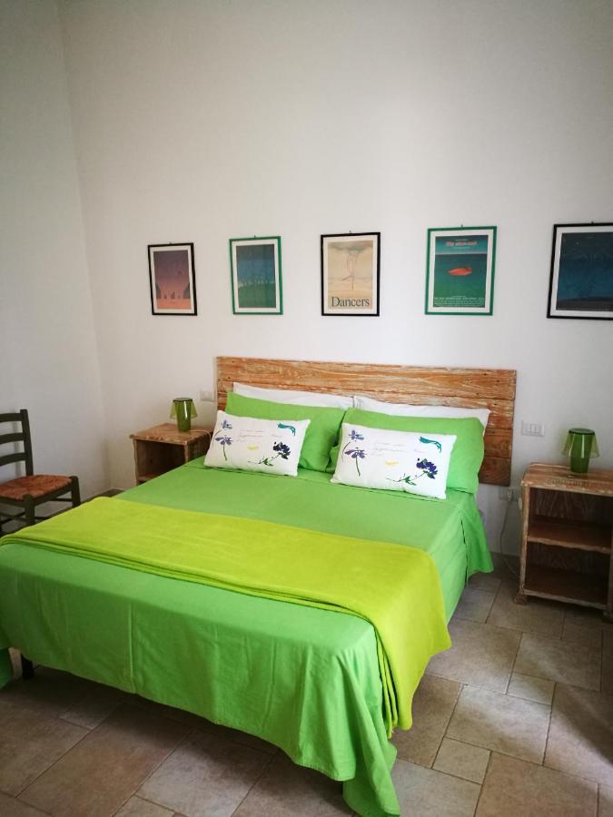 Le Radici Bed and Breakfast Monopoli Exteriör bild