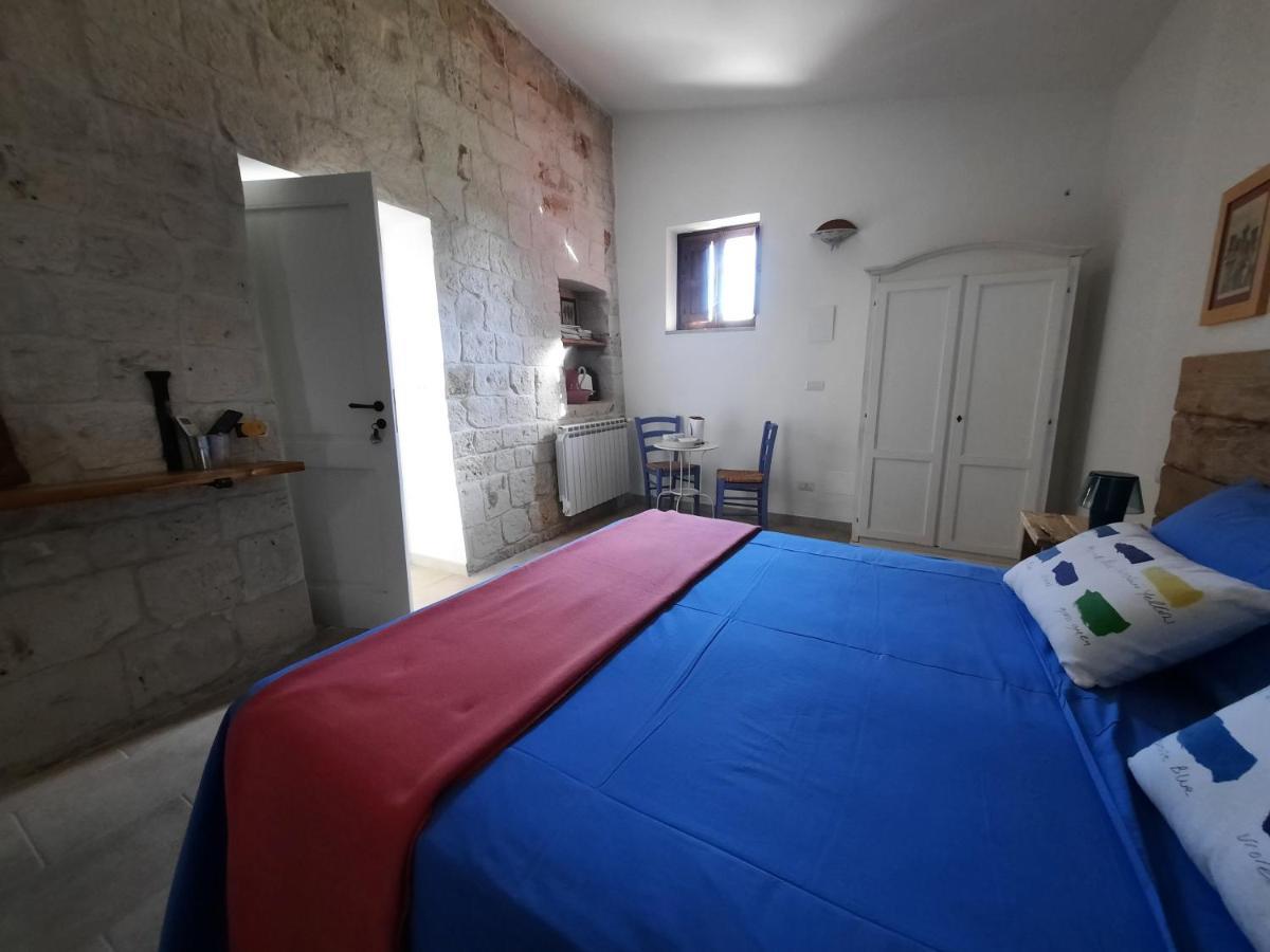 Le Radici Bed and Breakfast Monopoli Exteriör bild